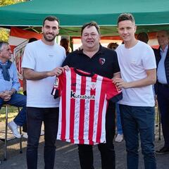 Lekue y Herrera inauguran la Peña Eskalza en Arrankudiaga