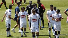 "Para mandarse cagadas hay que estar": Pdte. de Melipilla responde a salida de Adomaitis