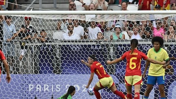 Athenea abre el marcador ante Brasil.