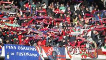 La afici&oacute;n rojilla durante un partido esta temporada.