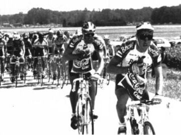 En las primeras participaciones de Indurain en el Tour contó con un gregario de lujo, Perico Delgado.