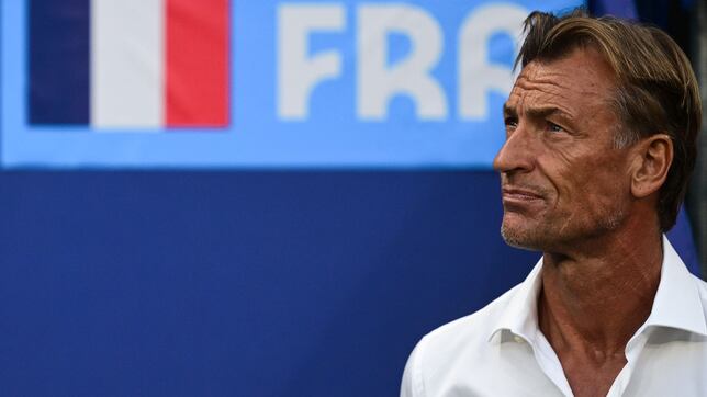 Hervé Renard no convence, Francia en jaque