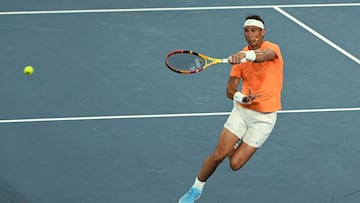 Nadal, ante Draper por el lado opuesto a Djokovic