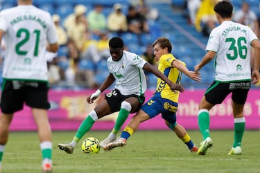 Aprobados y suspensos del Racing en Las Palmas: menudo chollo en los centros