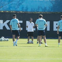 David Gallego es el técnico de Primera que menos rota