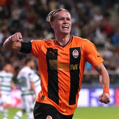 Tablas entre Mudryk y Jota