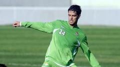 Óscar López e Igor Angulo refuerzan la banda izquierda