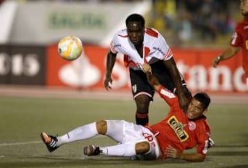 Para la fecha 3, River consiguió su segundo empate de manera consecutiva, esta vez Juan Aurich de Perú fue el rival. Éder Balanta puso al frente a los Millonarios y Luis Tejada empató en el complemento.