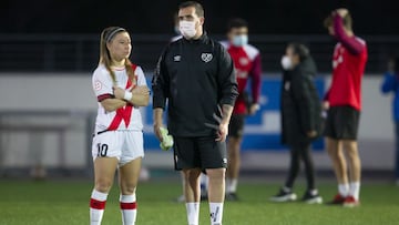 DVD 1092 MADRID 2/2/2022
PRIMERA IBERDROLA
Rayo Vallecano - VALENCIA CF
Carlos santiso, entrenador Rayo Vallecano femenino
Foto: Inma Flores