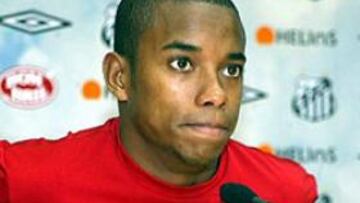 <b>PREOCUPACIÓN.</b> Robinho no tiene noticias del paradero de su madre.