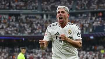 Valverde celebró así su gol.