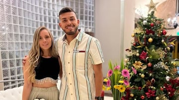 Es formado en la UC, juega en un grande de América y renovó por una temporada más: oficial