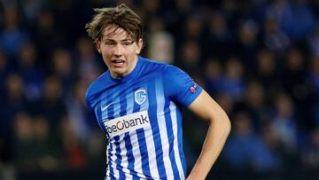 Sander Berge con el Genk.