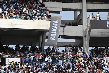 “Solo líderes y actores rodeaban a Messi… ¿Por qué nos llamaron entonces? Hemos pagado una entrada de 12 mil rupias (132,51 dólares), pero ni siquiera pudimos verle la cara…”, declaró un aficionado al medio ANI.