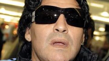 La FIFA inhabilita a Maradona durante dos meses