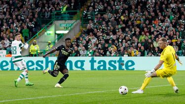 Aprobados y suspensos del Madrid en Glasgow: Vinicius apaga el infierno