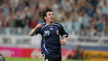 Messi, a 19 años de su debut en Mundiales