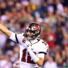 Tom Brady sets record with 600th touchdown pass