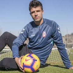 Héctor, sexto fichaje del Fuenla en una semana de locura