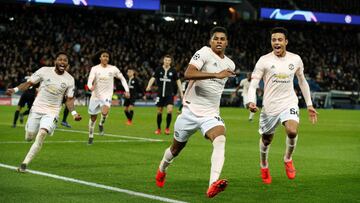 Soccer Football - Champions League - Round of 16 Second Leg - Paris St Germain v Manchester United - Parc des Princes, Paris, France - March 6, 2019  Manchester United&#039;s Marcus Rashford celebrates scoring their third goal with Mason Greenwood and tea