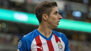 Isaac Brizuela, Chivas