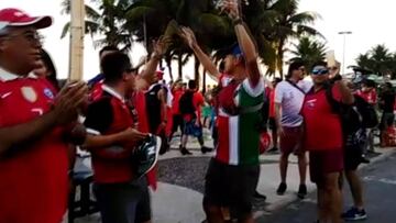 El animado banderazo que realiza la Marea Roja en Río