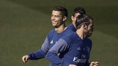 Villarreal-Real Madrid team news: Bale, Benzema, Ronaldo start