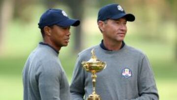 Tiger Woods y Davis Love III. 