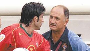 Luis Figo y Luiz Felipe Scolari mantienen una relación de amor-odio desde que el brasileño se hizo cargo de la selección lusa.