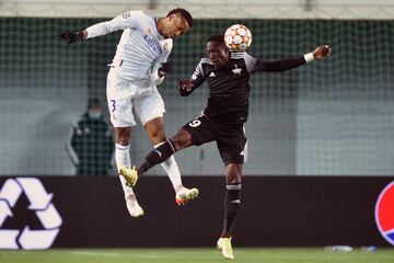 Militao y Traoré.