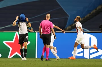 Atalanta de Bérgamo y el París Saint Germain se enfrentaron por los cuartos de final de la Champions League en el Estadio da Luz en Lisboa.