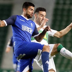 Aythami Artiles por David García, opción que gusta en Córdoba