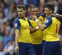 El Arsenal soluciona el partido ante el Villa en cuatro minutos