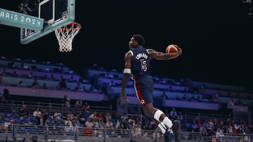 Anthony Edwards of USA in action during the Men Basketball Group C match between Puerto Rico and USA in the Paris 2024 Olympic Games, at the Pierre Mauroy Stadium in Villeneuve-d'Ascq, France, 03 August 2024.