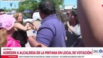 Alcaldesa de La Pintana es atacada por su hermana en vivo: Carabineros frenó la pelea