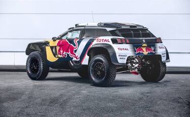 Peugeot desvela el arma de Carlos Sainz para el Dakar 2018