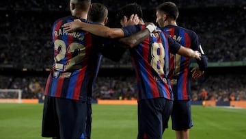 BARCELONA, SPAIN - OCTOBER 9: Barcelona's Spanish midfielder Pedri (8celebrates his goal during the Spanish league football match between FC Barcelona vs Celta at the Camp Nou stadium in Barcelona on October 9, 2022. (Photo by Adria Puig/Anadolu Agency via Getty Images)