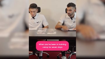 Carcajadas describiendo situaciones.