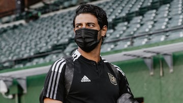 El delantero mexicano volvi&oacute; a aparecer para la escuadra angelina y marc&oacute; el gol del empate durante su visita a Portland Timbers, que termin&oacute; qued&aacute;ndose con el triunfo.