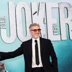 How much money did ‘Joker 2′ gross in its opening days in theaters? Which movie in the saga grossed more?