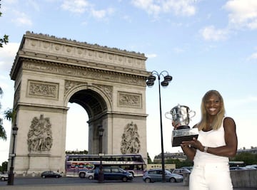 Tres a?os tard¨® en volver a levantar un Grand Slam. Esta vez frente a su hermana, Venus. la rivalidad con su hermana ser¨¢ siempre recordada por los aficionados de este deporte. En la final, Serena se llev¨® el partido con dominancia, ganando en dos sets 6-3, 7-6.