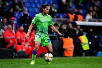 11 meses | El 15 de enero del 2019 Lainez fue presentado como jugador del Real Betis.
