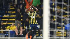 Independiente cae en Rosario y sigue en su crisis en la previa del Clásico de Avellaneda