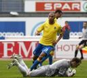 Las Palmas se enfada con el gol y el Lugo frena la sangría