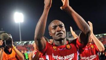 <b>ALIVIO. </b>Webó agradece el apoyo de la afición del Mallorca.