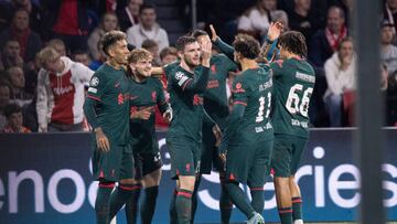 AMSTERDAM, NETHERLANDS - OCTOBER 26: Harvey Elliott of Liverpool FC celebrates his goal with team mates during the UEFA Champions League group A match between AFC Ajax and Liverpool FC at Johan Cruyff Arena on October 26, 2022 in Amsterdam, Netherlands. (Photo by Marco Steinbrenner/DeFodi Images via Getty Images)