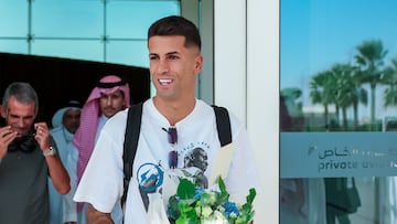 Cancelo, entre honores en Riad