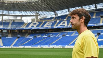 Xabi Prieto mira el Reale Arena desde el césped