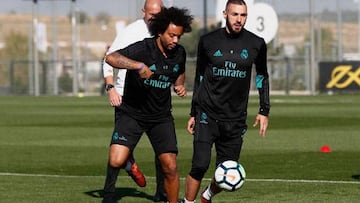 Los 'vampiros' visitan al Madrid y retrasan el entrenamiento