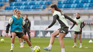 Angeldah y Méndez, durante un entrenamiento con el Real Madrid.
